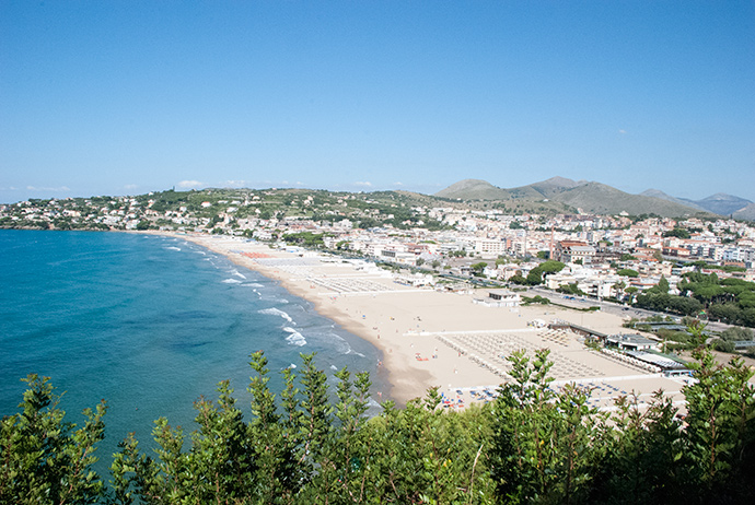 Gaeta The Gira